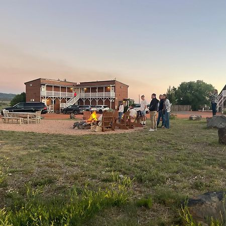 The Riverside Ranch Motel And Rv Park Southern Utah ハッチ エクステリア 写真