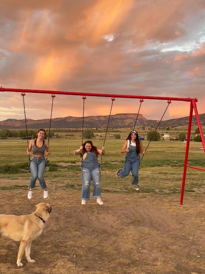 The Riverside Ranch Motel And Rv Park Southern Utah ハッチ エクステリア 写真
