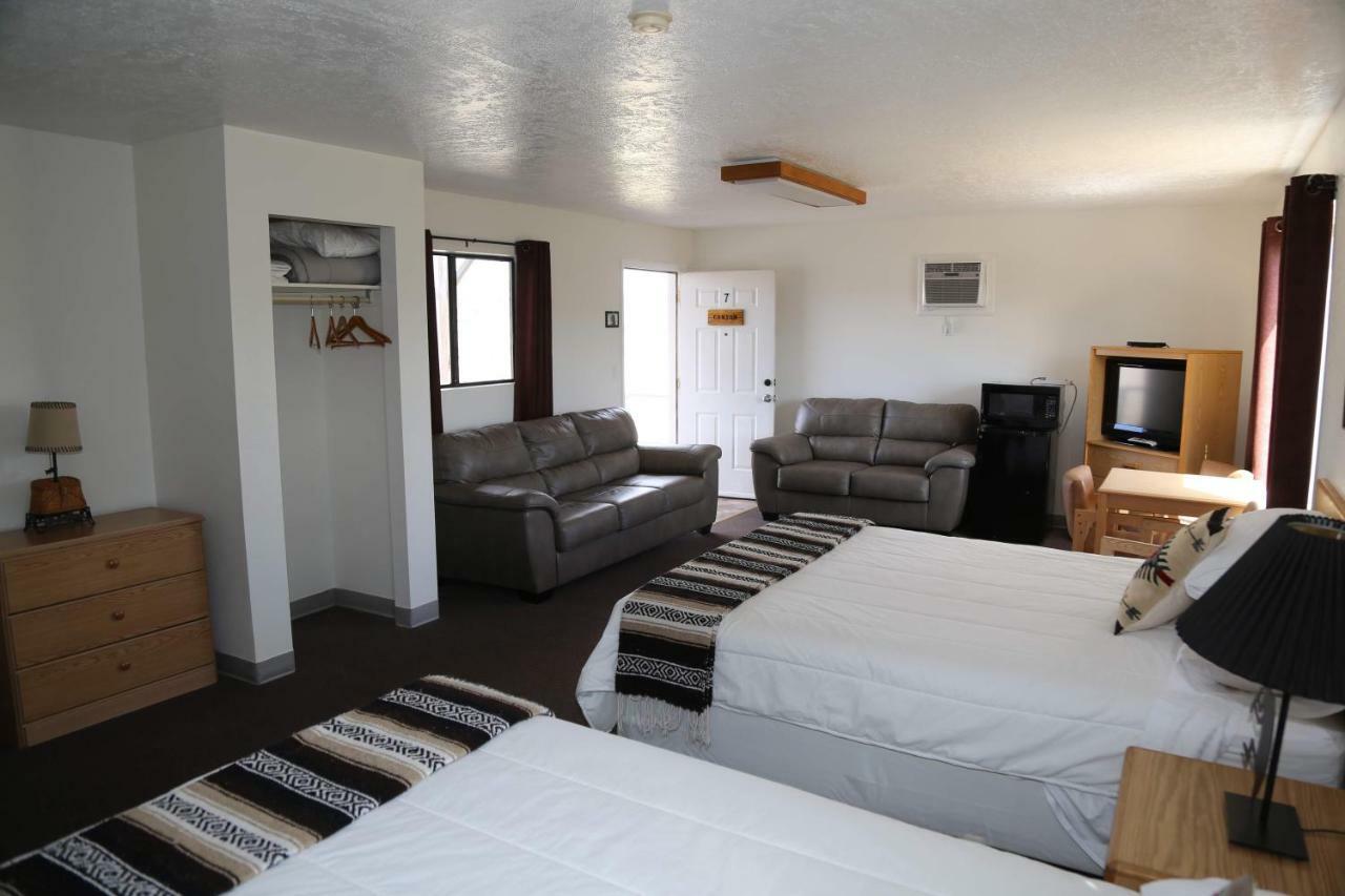 The Riverside Ranch Motel And Rv Park Southern Utah ハッチ エクステリア 写真